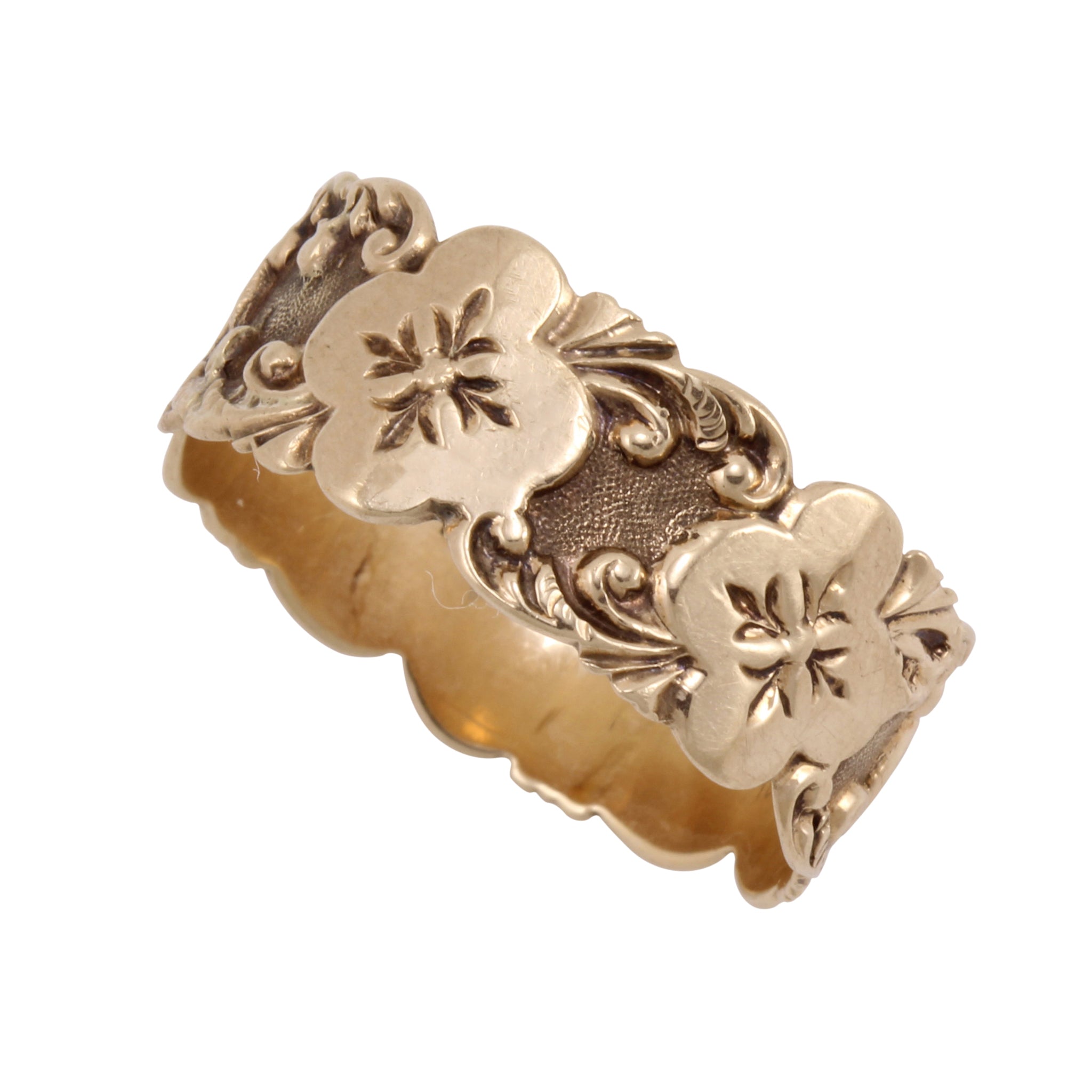 Victorian 10k Yellow Gold Quatrefoil Cigar Band Ring Front